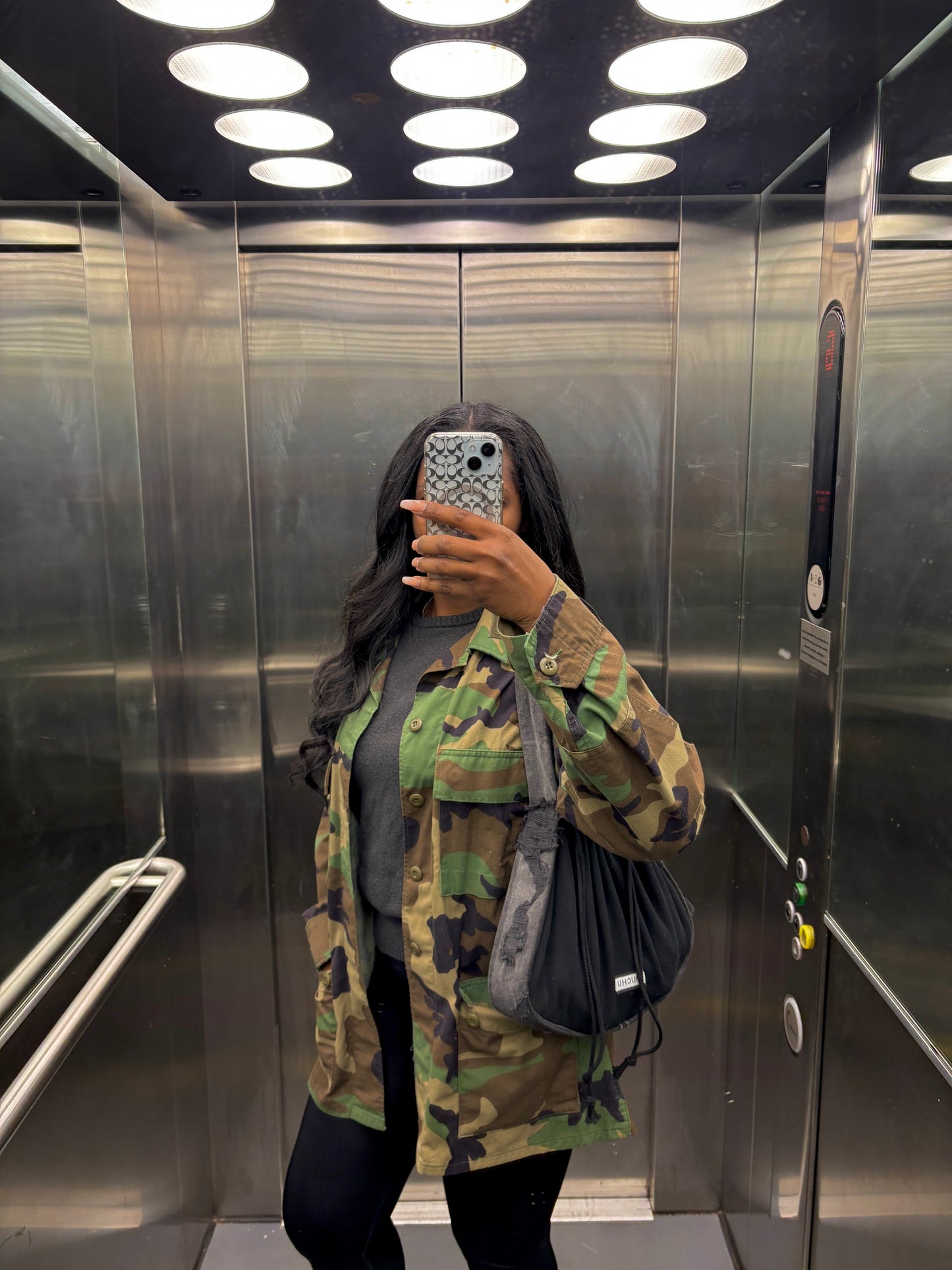 Large Coin Bag - Black Distressed